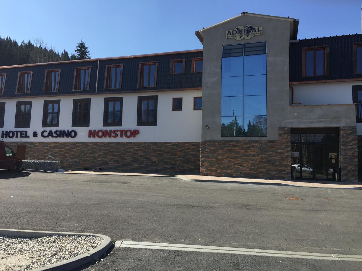 斯特拉兹尼海军上将赌场酒店 斯特拉日尼 外观 照片